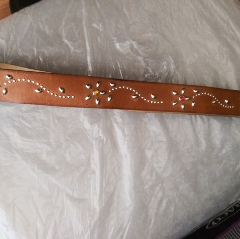 Nine West Belt - Picture 1 of 5